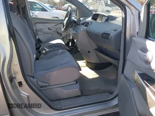 2006 Nissan Quest S Special Edition with VIN 5N1BV28U06N108977, listed as a IAAI auction lot 41739468 with 121,996 mi miles. Bid and sale history available at carsss.com. Image 5.