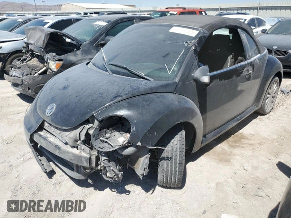 2008 Volkswagen Beetle SE with VIN 3VWRF31Y78M400218, listed as a Copart auction lot 61275115 with 133,167 mi miles and Salvage title. Bid and sale history available at DreamBid. Image 1.