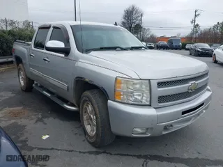 2011 Chevrolet Silverado 1500 LTZ with VIN 3GCPKTE30BG200159, listed as a IAAI auction lot 41553774 with 259,112 mi miles. Bid and sale history available at carsss.com. Image 1.