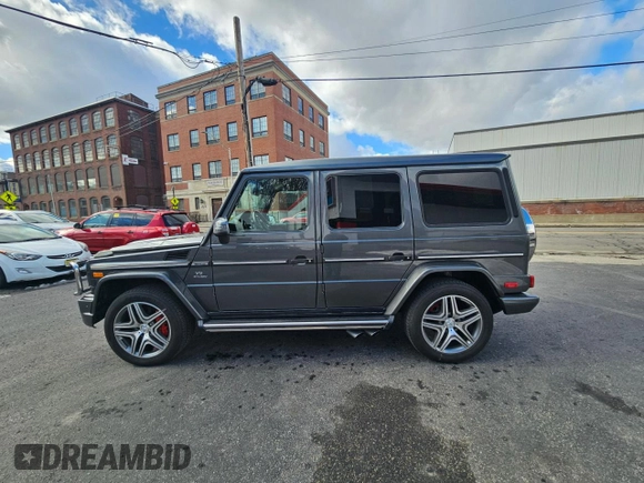 2015 Mercedes-Benz G 63 AMG с VIN WDCYC7DF0FX238863, выставлен на аукционе Copart как лот 44769605 с пробегом 59 978 миль миль и Чистый • Clean title. История ставок и продаж доступна на DreamBid. Изображение 4.
