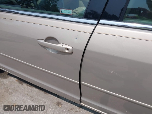 2006 Mercury Milan Premier with VIN 3MEFM081X6R616209, listed as a IAAI auction lot 42463805 with 154,675 mi miles and . Bid and sale history available at DreamBid. Image 19.