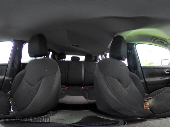 2020 Jeep Renegade Latitude with VIN ZACNJABB8LPL84242, listed as a IAAI auction lot 40763354 with 72,149 mi miles and . Bid and sale history available at DreamBid. Image 18.