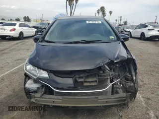 2015 Honda Fit EX-L z VIN 3HGGK5H81FM765225, wystawiony jako Copart lot #56765815 z przebiegiem 126 730 mil mil oraz Szkoda całkowita • Salvage title. Historia ofert i sprzedaży dostępna na DreamBid. Obrazek 5.