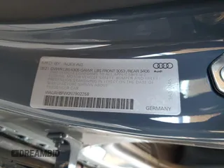 2022 Audi RS e-tron GT z VIN WAUAHBFW0N7902258, wystawiony jako Copart lot #63346114 z przebiegiem Nie podano mil oraz Szkody całkowita. Historia ofert i sprzedaży dostępna na DreamBid. Obrazek 14.