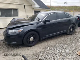 2017 Ford Police Interceptor Sedan with VIN 1FAHP2MK1HG133669, listed as a Copart auction lot 81138584 with 79,516 mi miles and Salvage Title. Bid and sale history available at carsss.com. Image 1.