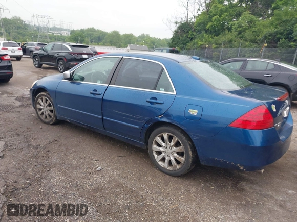 2006 Honda Accord EX-L z VIN 1HGCM66526A010086, wystawiony jako IAAI lot #42372718 z przebiegiem 167 238 mil mil oraz . Historia ofert i sprzedaży dostępna na DreamBid. Obrazek 3.