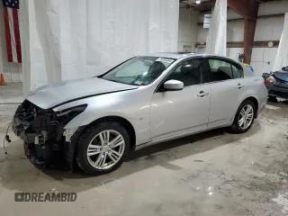 2015 Infiniti Q40 with VIN JN1CV6AR3FM651013, listed as a Copart auction lot 74568404 with 171,155 mi miles and Salvage Title. Bid and sale history available at carsss.com. Image 1.