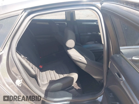 2020 Ford Fusion SE z VIN 3FA6P0H79LR118534, wystawiony jako IAAI lot #42065215 z przebiegiem 104 202 mil mil oraz . Historia ofert i sprzedaży dostępna na DreamBid. Obrazek 8.