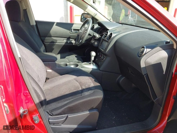2015 Nissan Rogue Select S with VIN JN8AS5MT9FW161117, listed as a IAAI auction lot 41787629 with 81,989 mi miles. Bid and sale history available at carsss.com. Image 5.