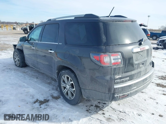 2015 GMC Acadia SLT with VIN 1GKKVRKD7FJ282188, listed as a IAAI auction lot 41610986 with 171,935 mi miles. Bid and sale history available at carsss.com. Image 3.