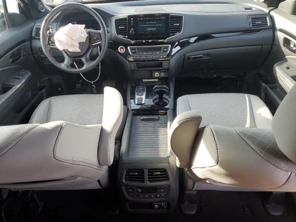 2022 Honda Passport Elite with VIN 5FNYF8H05NB029121, listed as a Copart auction lot 84228064 with 25,154 mi miles and Salvage Title. Bid and sale history available at carsss.com. Image 8.