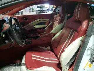 2020 Aston Martin Vantage z VIN SCFSMGAW1LGN03414, wystawiony jako Copart lot #84055064 z przebiegiem 24 509 mil mil oraz Szkody całkowita. Historia ofert i sprzedaży dostępna na DreamBid. Obrazek 9.