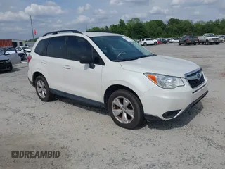 2015 Subaru Forester 2.5i with VIN JF2SJABCXFH842343, listed as a IAAI auction lot 42077698 with 114,554 mi miles. Bid and sale history available at carsss.com. Image 1.