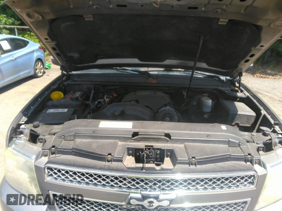 2007 Chevrolet Avalanche 3LT with VIN 3GNFK12397G266261, listed as a IAAI auction lot 42304396 with 187,573 mi miles and . Bid and sale history available at DreamBid. Image 10.
