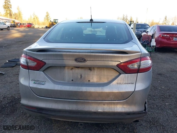 2015 Ford Fusion Energi Titanium with VIN 3FA6P0SU8FR264846, listed as a IAAI auction lot 41552443 with 160,142 mi miles. Bid and sale history available at carsss.com. Image 16.