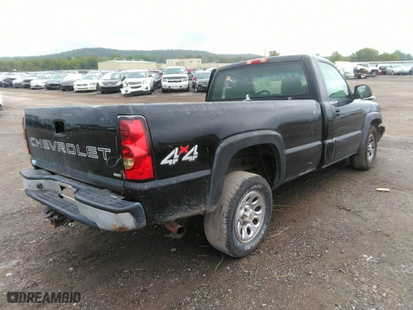 2005 Chevrolet Silverado 1500 LS with VIN 1GCEK14V55Z343823, listed as a IAAI auction lot 37501934 with 214,767 mi miles. Bid and sale history available at carsss.com. Image 4.