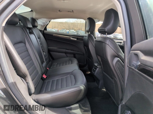 2015 Ford Fusion SE with VIN 3FA6P0HD7FR257555, listed as a Copart auction lot 52453815 with 52,609 mi miles and Salvage Title. Bid and sale history available at DreamBid. Image 10.