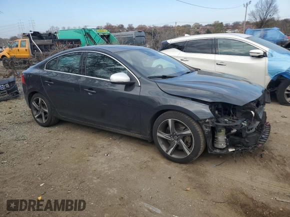 2015 Volvo S60 T6 R-Design Platinum with VIN YV1902TS7F1342056, listed as a Copart auction lot 79418384 with 224,403 mi miles and Salvage Title. Bid and sale history available at carsss.com. Image 4.