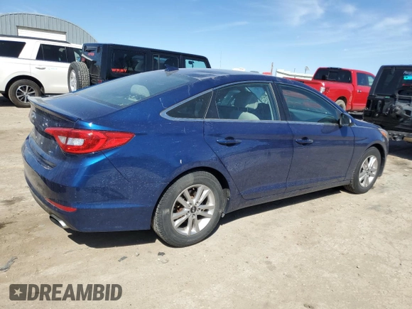 2016 Hyundai Sonata SE with VIN 5NPE24AF2GH332626, listed as a Copart auction lot 50292905 with 152,269 mi miles and Salvage Title. Bid and sale history available at carsss.com. Image 3.