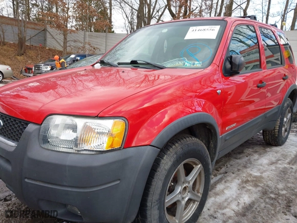 2002 Ford Escape Limited with VIN 1FMCU04132KB53687, listed as a IAAI auction lot 41468556 with 63,875 mi miles. Bid and sale history available at carsss.com. Image 16.