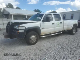 2004 Chevrolet Silverado 3500 DRW with VIN 1GCJK33184F162739, listed as a Copart auction lot 69071594 with 242,619 mi miles and Clean Title. Bid and sale history available at carsss.com. Image 1.