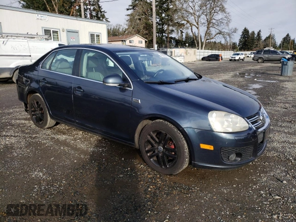 2005 Volkswagen Jetta 2.5L with VIN 3VWDF71K65M604016, listed as a Copart auction lot 45296275 with 195,245 mi miles and Salvage title. Bid and sale history available at DreamBid. Image 4.
