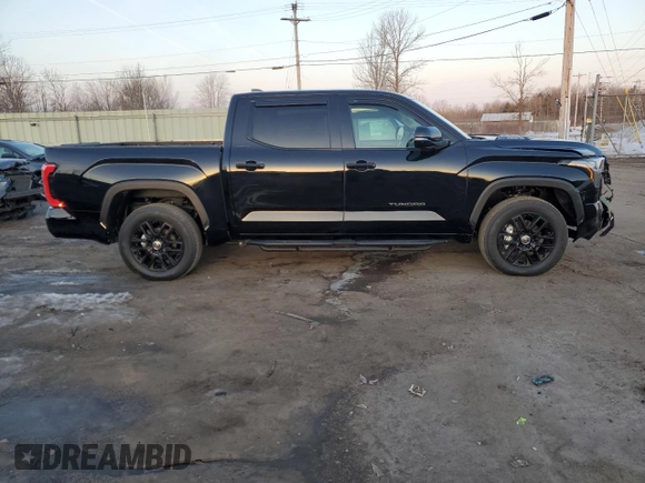 2024 Toyota Tundra Limited Hybrid z VIN 5TFWC5DB5RX073881, wystawiony jako Copart lot #48943975 z przebiegiem 7 652 mil mil oraz Szkoda całkowita • Salvage title. Historia ofert i sprzedaży dostępna na DreamBid. Obrazek 12.
