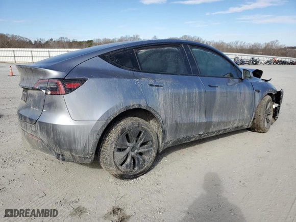 2025 Tesla Model Y Long Range with VIN 7SAYGDEE7SA345606, listed as a Copart auction lot 88669765 with 0 mi miles and Salvage Title. Bid and sale history available at carsss.com. Image 3.