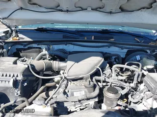 2018 Toyota Tacoma SR with VIN 5TFRX5GNXJX117613, listed as a IAAI auction lot 41630248 with 113,339 mi miles. Bid and sale history available at carsss.com. Image 10.
