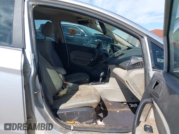 2019 Ford Fiesta SE with VIN 3FADP4BJXKM146258, listed as a IAAI auction lot 41652852 with 94,379 mi miles. Bid and sale history available at carsss.com. Image 5.