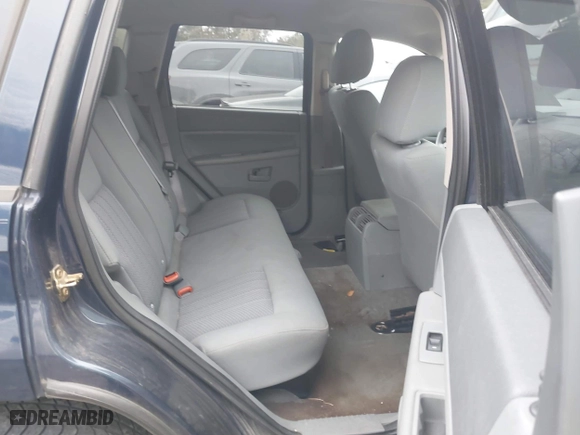 2006 Jeep Grand Cherokee Laredo with VIN 1J4GS48K76C187681, listed as a IAAI auction lot 41724035 with 194,781 mi miles. Bid and sale history available at carsss.com. Image 8.
