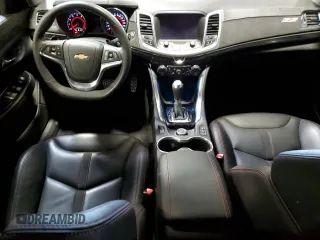 2017 Chevrolet SS z VIN 6G3F15RWXHL303960, wystawiony jako Copart lot #73545304 z przebiegiem 4745 mil mil oraz Szkody całkowita. Historia ofert i sprzedaży dostępna na DreamBid. Obrazek 8.