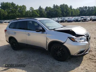 2018 Mitsubishi Outlander ES with VIN JA4AZ3A34JZ025866, listed as a Copart auction lot 61529555 with 144,041 mi miles and Salvage title. Bid and sale history available at DreamBid. Image 4.