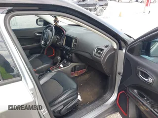 2018 Jeep Compass Trailhawk с VIN 3C4NJDDB7JT451646, выставлен на аукционе IAAI как лот 41909622 с пробегом 118 423 миль миль и . История ставок и продаж доступна на DreamBid. Изображение 5.