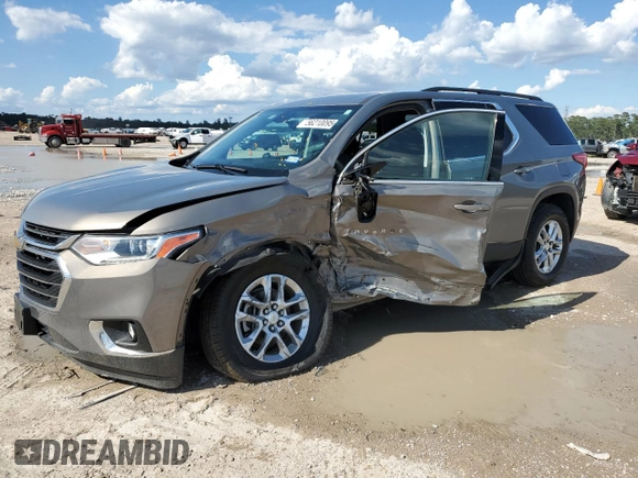 2019 Chevrolet Traverse LT Cloth z VIN 1GNERGKW4KJ183767, wystawiony jako Copart lot #56210095 z przebiegiem 57 225 mil mil oraz Szkoda całkowita • Salvage title. Historia ofert i sprzedaży dostępna na DreamBid. Obrazek 1.