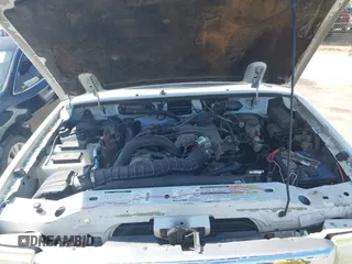 1998 Ford Ranger with VIN 1FTZR11UXWPA20065, listed as a IAAI auction lot 42532656 with 206,325 mi miles and . Bid and sale history available at DreamBid. Image 10.