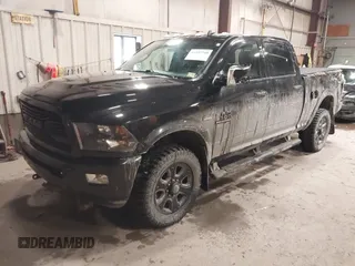 2018 Ram 2500 Big Horn with VIN 3C6UR5DJ7JG166205, listed as a IAAI auction lot 41357740 with 62,612 mi miles. Bid and sale history available at carsss.com. Image 17.