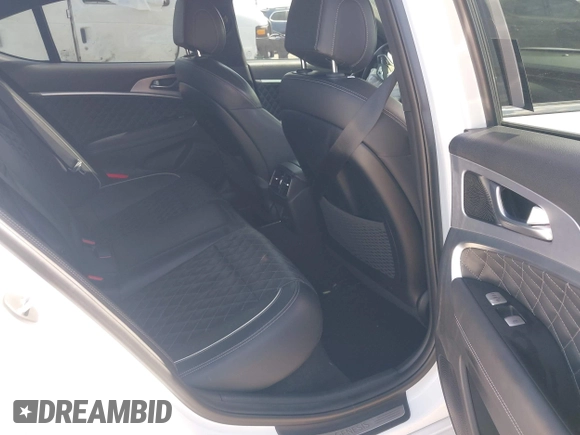 2019 Genesis G70 Advanced with VIN KMTG34LE0KU034232, listed as a IAAI auction lot 42113393 with 47,360 mi miles and . Bid and sale history available at DreamBid. Image 8.