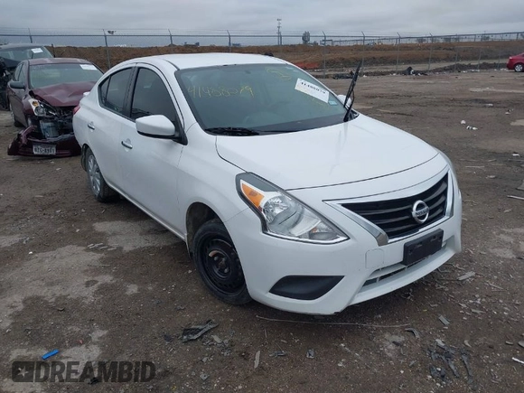 2019 Nissan Versa SV z VIN 3N1CN7AP3KL845999, wystawiony jako IAAI lot #41488079 z przebiegiem 120 491 mil mil oraz . Historia ofert i sprzedaży dostępna na DreamBid. Obrazek 1.