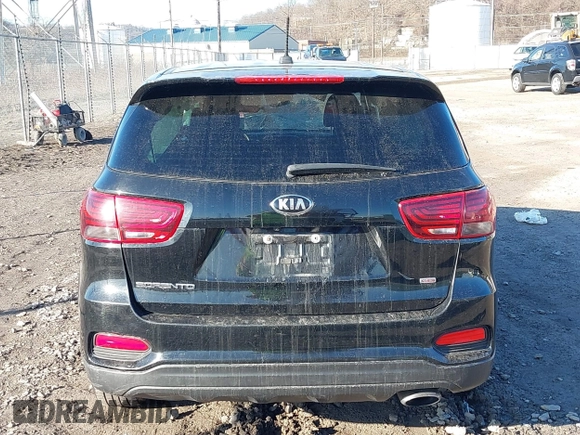2019 Kia Sorento LX with VIN 5XYPG4A34KG509144, listed as a IAAI auction lot 41747105 with 129,874 mi miles. Bid and sale history available at carsss.com. Image 16.