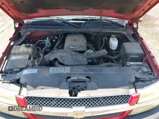2005 Chevrolet Avalanche LT with VIN 3GNEC12Z35G179854, listed as a IAAI auction lot 42443728 with 263,042 mi miles and . Bid and sale history available at DreamBid. Image 10.