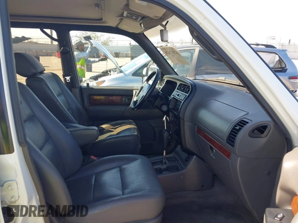 2002 Isuzu Trooper S z VIN JACDS58X227J04699, wystawiony jako IAAI lot #42017678 z przebiegiem 177 066 mil mil oraz . Historia ofert i sprzedaży dostępna na DreamBid. Obrazek 5.
