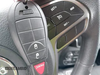 2019 Jeep Cherokee Latitude z VIN 1C4PJMCB9KD140835, wystawiony jako IAAI lot #42267411 z przebiegiem 37 743 mil mil oraz . Historia ofert i sprzedaży dostępna na DreamBid. Obrazek 11.