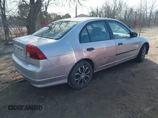 2004 Honda Civic VP with VIN 1HGES16314L009318, listed as a IAAI auction lot 41772317 with 190,822 mi miles. Bid and sale history available at carsss.com. Image 4.