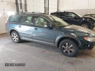 2008 Volvo XC70 with VIN YV4BZ982X81020199, listed as a IAAI auction lot 41419634 with 150,499 mi miles. Bid and sale history available at carsss.com. Image 1.