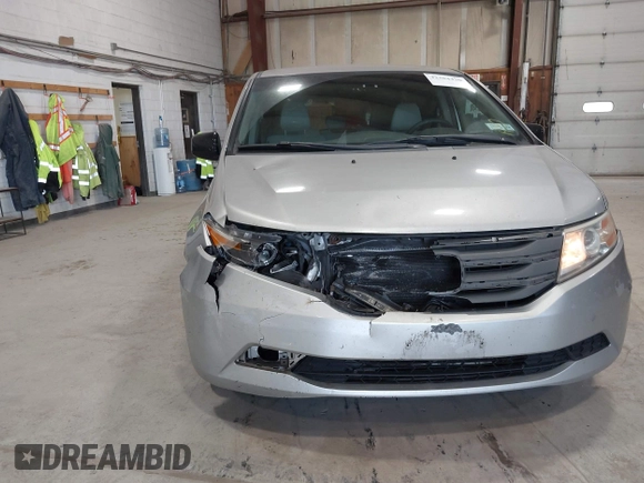 2012 Honda Odyssey EX z VIN 5FNRL5H47CB045705, wystawiony jako IAAI lot #42384430 z przebiegiem 157 598 mil mil oraz . Historia ofert i sprzedaży dostępna na DreamBid. Obrazek 6.