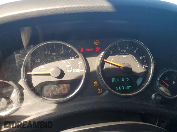 2018 Jeep Wrangler Unlimited Sport with VIN 1C4BJWDG4JL911688, listed as a Copart auction lot 64243545 with 66,718 mi miles and Salvage title. Bid and sale history available at DreamBid. Image 9.