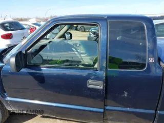 2003 GMC Sonoma SLS with VIN 1GTCS19X538118757, listed as a IAAI auction lot 41794576 with 184,482 mi miles and . Bid and sale history available at DreamBid. Image 14.