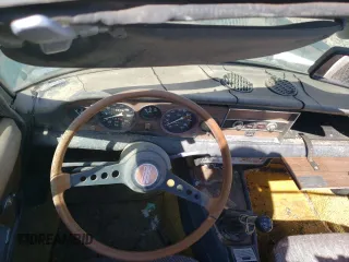 1972 FIAT 124 Spider z VIN 124CS10127996, wystawiony jako Copart lot #69366834 z przebiegiem 7 880 mil mil oraz Szkoda całkowita • Salvage title. Historia ofert i sprzedaży dostępna na DreamBid. Obrazek 9.