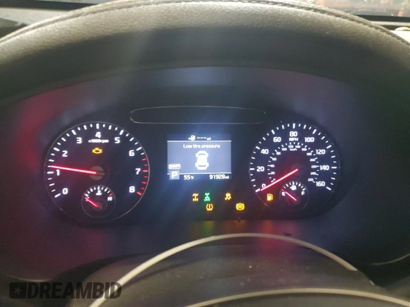 2019 Kia Sorento LX z VIN 5XYPGDA58KG487702, wystawiony jako Copart lot #58161275 z przebiegiem 91 928 mil mil oraz Szkoda całkowita • Salvage title. Historia ofert i sprzedaży dostępna na DreamBid. Obrazek 9.
